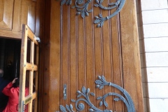 Door into the Cathedrale