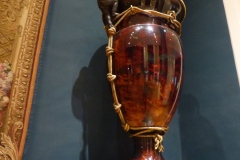 The vase with the not-rope